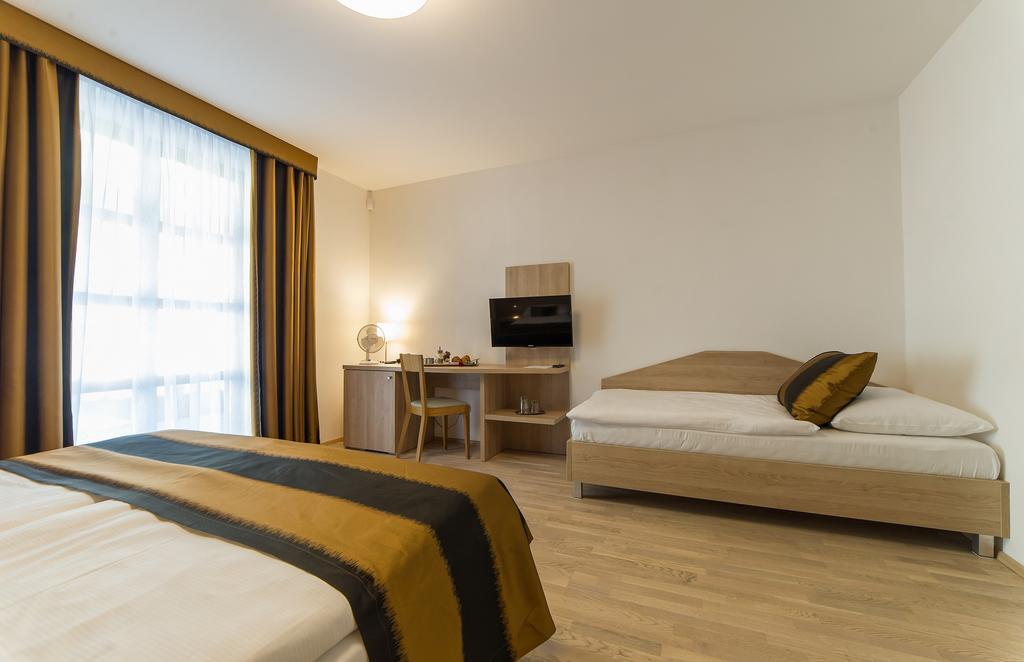 Garni Hotel Castle Bridge Český Krumlov Εξωτερικό φωτογραφία