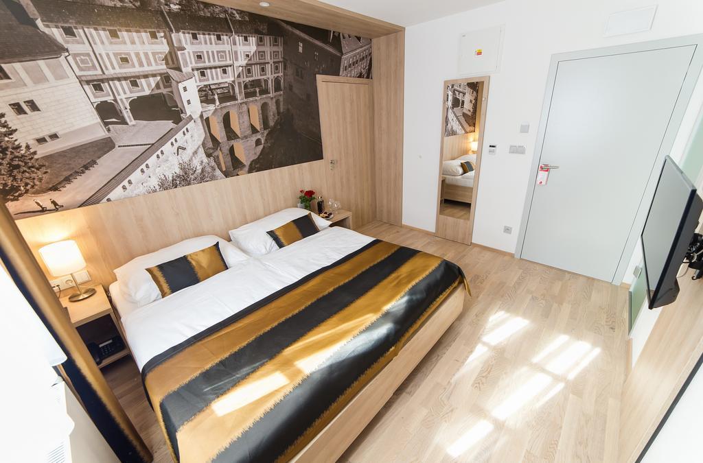 Garni Hotel Castle Bridge Český Krumlov Εξωτερικό φωτογραφία