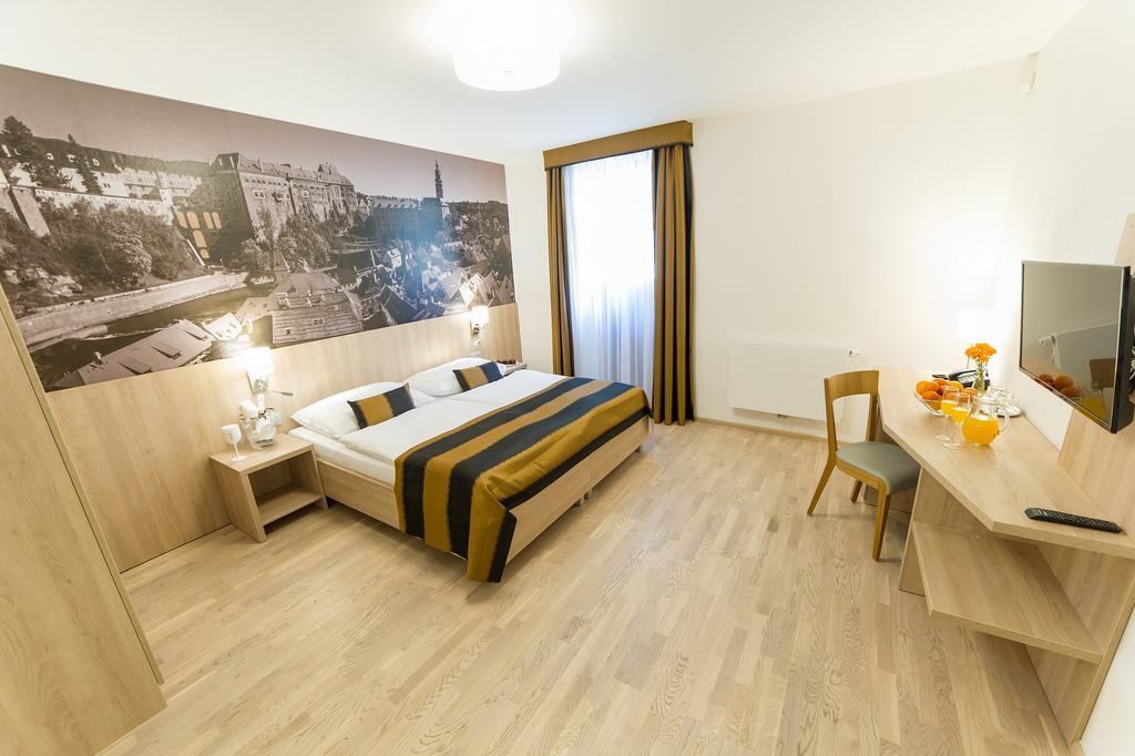 Garni Hotel Castle Bridge Český Krumlov Εξωτερικό φωτογραφία