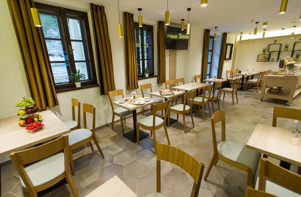 Garni Hotel Castle Bridge Český Krumlov Εξωτερικό φωτογραφία