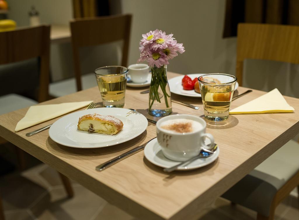 Garni Hotel Castle Bridge Český Krumlov Εξωτερικό φωτογραφία