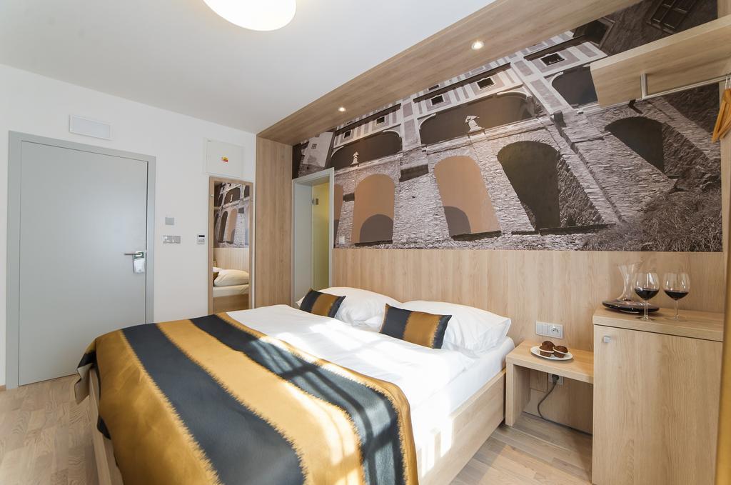 Garni Hotel Castle Bridge Český Krumlov Εξωτερικό φωτογραφία